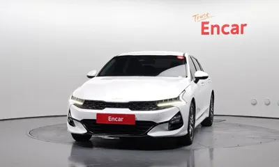 Kia K5 2023, 41735 км, за 20511.81 USD