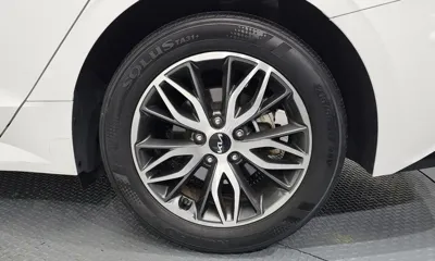 Kia K5 2023, 41735 км, за 20511.81 USD - фото 21