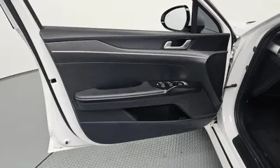 Kia K5 2023, 41735 км, за 20511.81 USD - фото 24