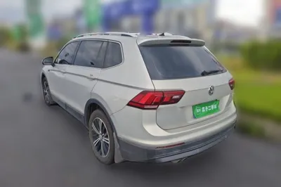 Volkswagen Tiguan L 2019, 75800 км, за 11560 USD