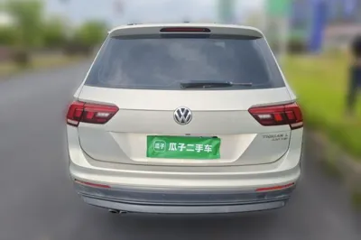 Volkswagen Tiguan L 2019, 75800 км, за 11560 USD