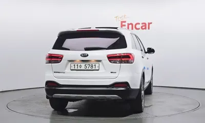 Kia Sorento 2016, 131392 км, за 8210.72 USD