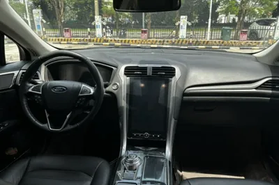 Ford Mondeo 2017, 97700 км, за 8090 USD - фото 11