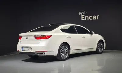 Kia K7 2017, 98029 км, за 8670.52 USD