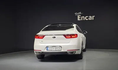 Kia K7 2017, 98029 км, за 8670.52 USD