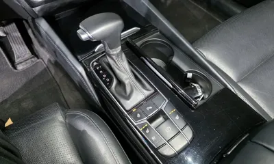 Kia K7 2017, 98029 км, за 8670.52 USD - фото 9