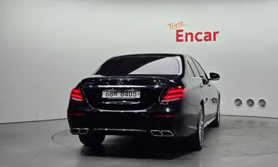 Mercedes-Benz E-Class 2018, 75539 км, за 19536.41 USD