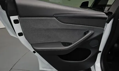 Tesla Model Y 2025, 4823 км, за 34987.53 USD - фото 25