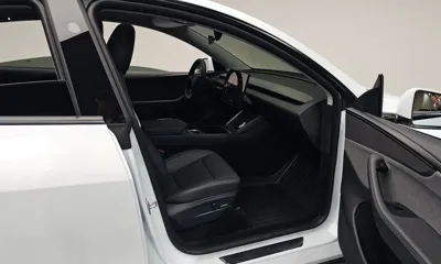 Tesla Model Y 2025, 4823 км, за 34987.53 USD - фото 26