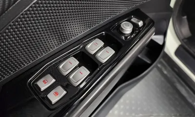 KG_Mobility_Ssangyong TIBOLI 2018, 130986 км, за 5120.13 USD - фото 30