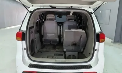 Kia Canival 2017, 178000 км, за 7220.69 USD - фото 18