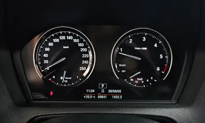 BMW 1-Series 2019, 69841 км, за 13654.71 USD - фото 8