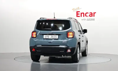 Jeep Renegade 2018, 108670 км, за 6236.05 USD