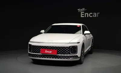 Hyundai Grandeur 2023, 33558 км, за 25342.03 USD