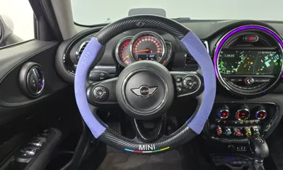 MINI Clubman 2018, 89643 км, за 9183.41 USD - фото 12