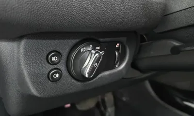 MINI Clubman 2018, 89643 км, за 9183.41 USD - фото 20