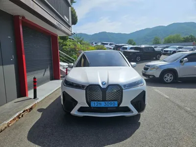 BMW iX 2023, 53226 км, за 55255.78 USD