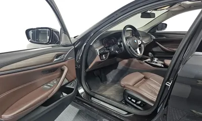 BMW 5-Series 2020, 46151 км, за 21803.76 USD - фото 10