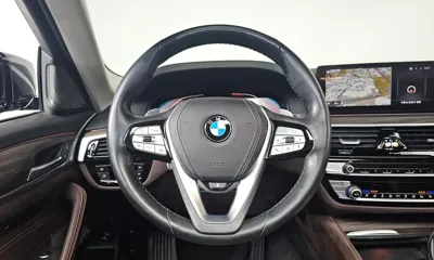 BMW 5-Series 2020, 46151 км, за 21803.76 USD - фото 13