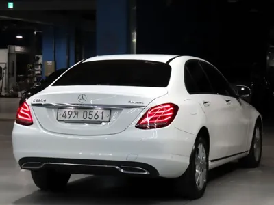 Mercedes-Benz C-Class 2016, 133000 км, за 9867.54 USD