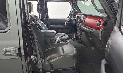 Jeep Gladiator 2021, 64771 км, за 25146.59 USD - фото 26