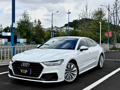 Audi A7 · 2021 год
