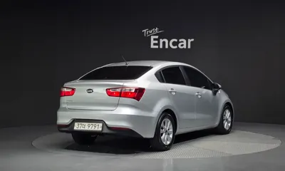 Kia Pride 2017, 127244 км, за 3612.72 USD