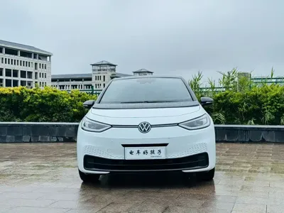 Volkswagen ID.3 2022, 49000 км, за 11594.83 USD