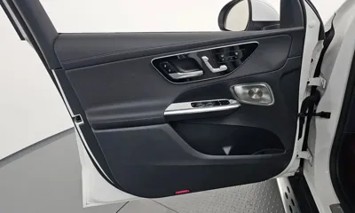 Mercedes-Benz GLC-Class 2024, 11957 км, за 51392.19 USD - фото 24