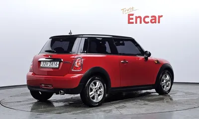 MINI Cooper 2012, 66921 км, за 3239.03 USD