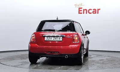 MINI Cooper 2012, 66921 км, за 3239.03 USD
