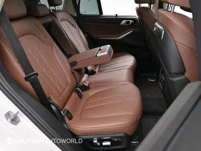 BMW X5 2024, 24379 км, за 60748.32 USD - фото 12