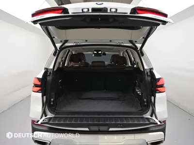 BMW X5 2024, 24379 км, за 60748.32 USD - фото 19