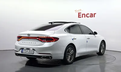 Hyundai Grandeur 2018, 180146 км, за 6505.17 USD