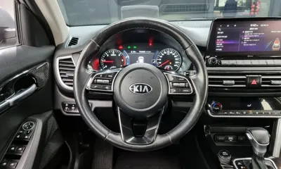 Kia Seltos 2020, 113456 км, за 9381.11 USD - фото 13