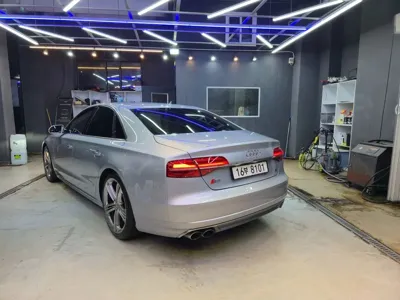 Audi S8 2015, 213000 км, за 24615.99 USD - фото 6