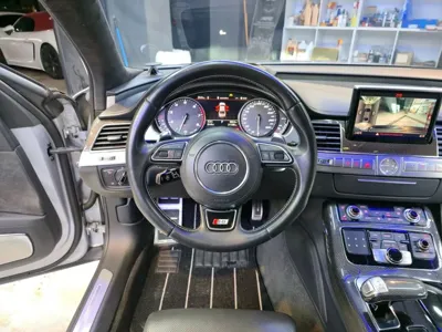Audi S8 2015, 213000 км, за 24615.99 USD - фото 9
