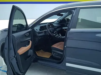 Chery Tiggo 8 Plus 2022, 11100 км, за 10859.12 USD - фото 9