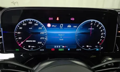 Mercedes-Benz E-Class 2025, 7648 км, за 74918.61 USD - фото 8