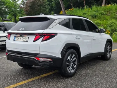 Hyundai Tucson 2021, 27652 км, за 15302.46 USD