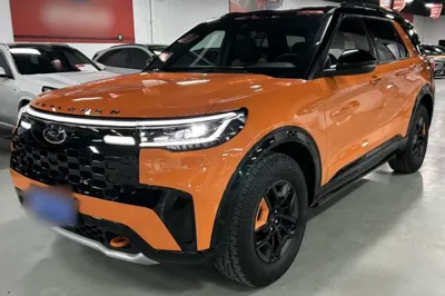 Ford Explorer · 2023 год
