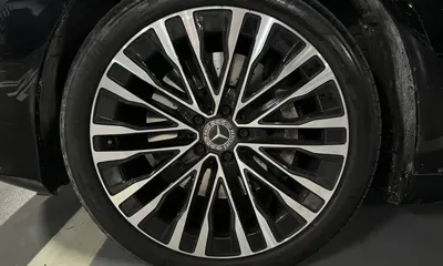 Mercedes-Benz S-Class 2024, 47815 км, за 70894.05 USD - фото 17