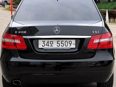 Mercedes-Benz E-Class 2011, 120000 км, за 3575.37 USD