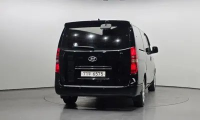 Hyundai Starex 2019, 122953 км, за 9243.47 USD