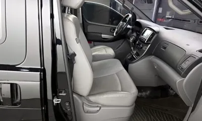 Hyundai Starex 2019, 122953 км, за 9243.47 USD - фото 12