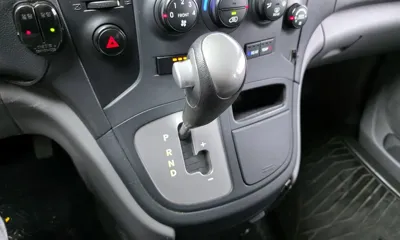 Hyundai Starex 2015, 110799 км, за 4492.9 USD - фото 9