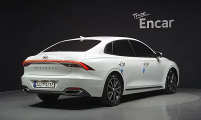 Hyundai Grandeur 2021, 106992 км, за 13218.72 USD