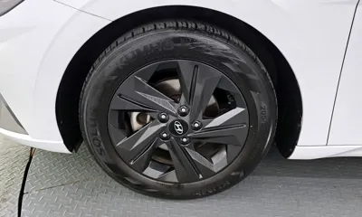 Hyundai Avante 2021, 148526 км, за 8402.26 USD