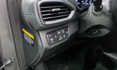 Hyundai Santafe 2019, 83766 км, за 13088.32 USD - фото 28