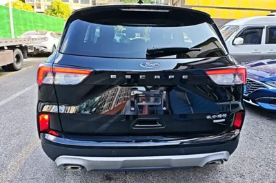 Ford Escape 2020, 107500 км, за 12856 USD